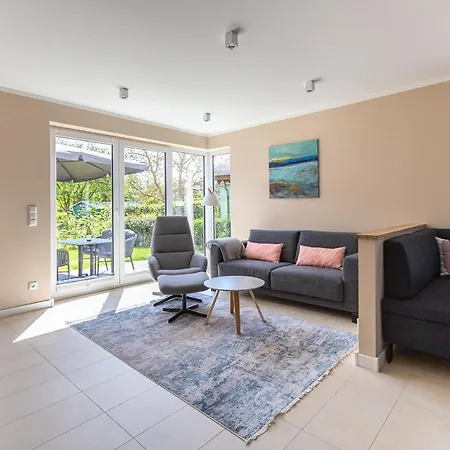 Holiday home Windlooper 2 Wieck